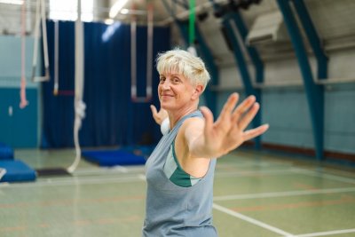 Zeven op de tien zestigplussers trainen te weinig kracht